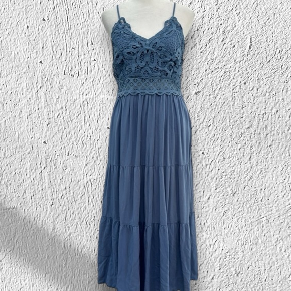 Dokuriti Women’s Solid Maxi Dress - Picture 11 of 13